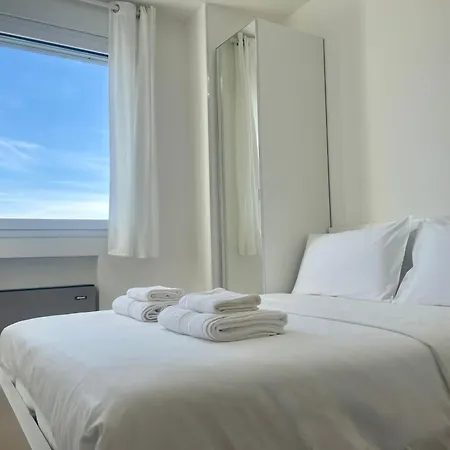 999-ting Δωμάτια σε οικογενειακή κατοικία